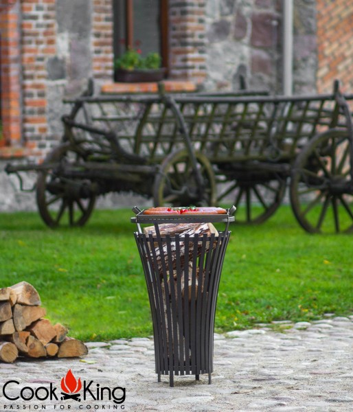 Feuerkorb mit Grillrost